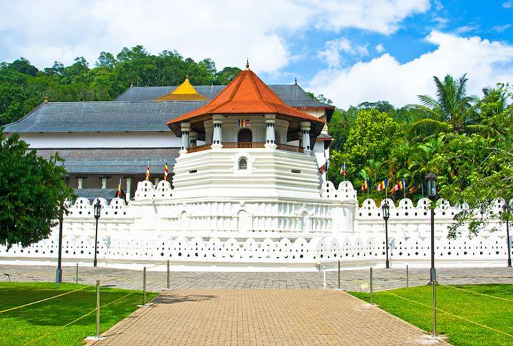 8. Temple of the Tooth
